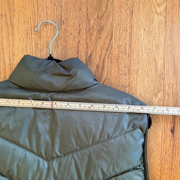 Nike Sportswear Army Green Goose Down Puffer Vest Men L - Picture 12 of 12